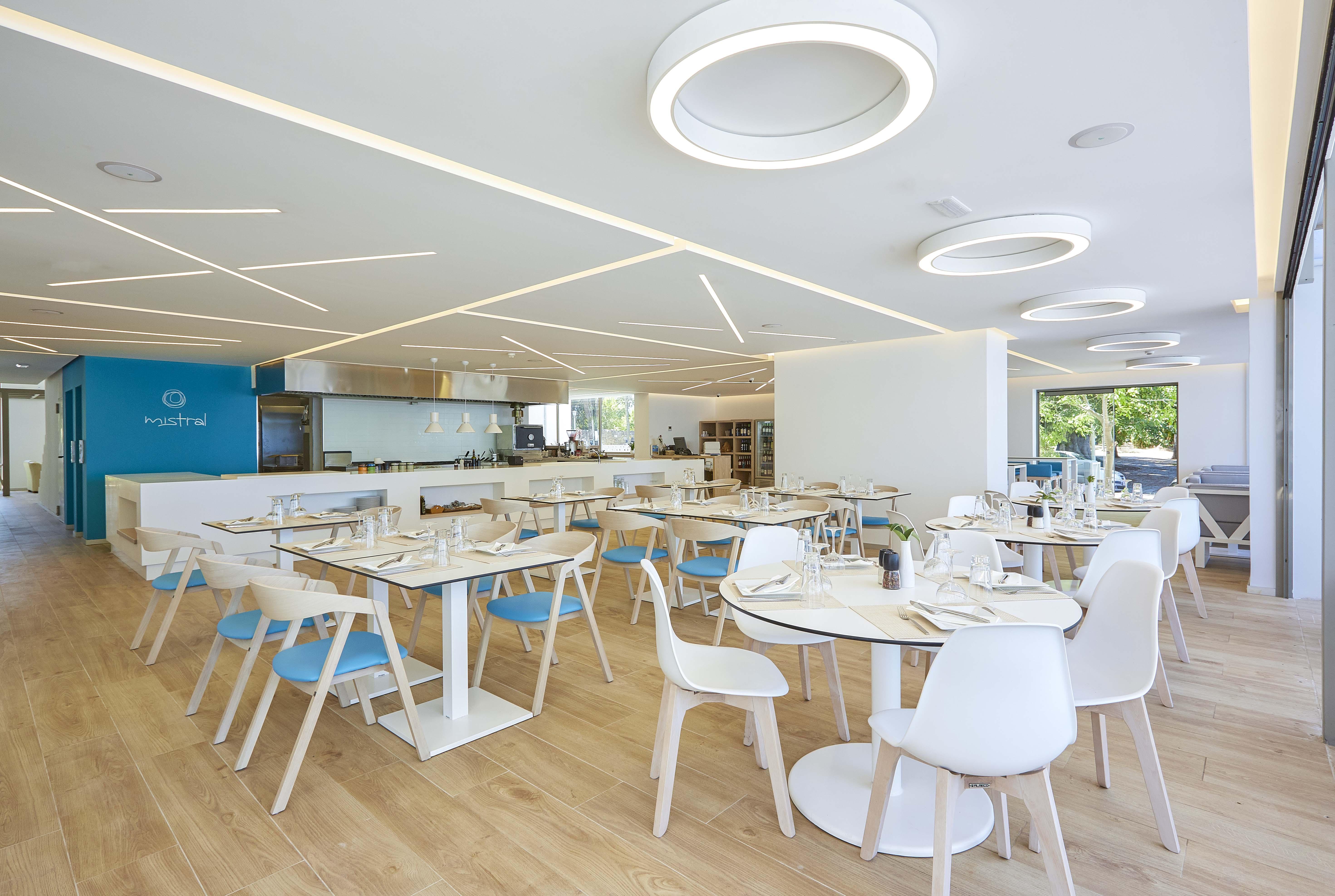 Triton Boutique Hotel Kosz Kültér fotó