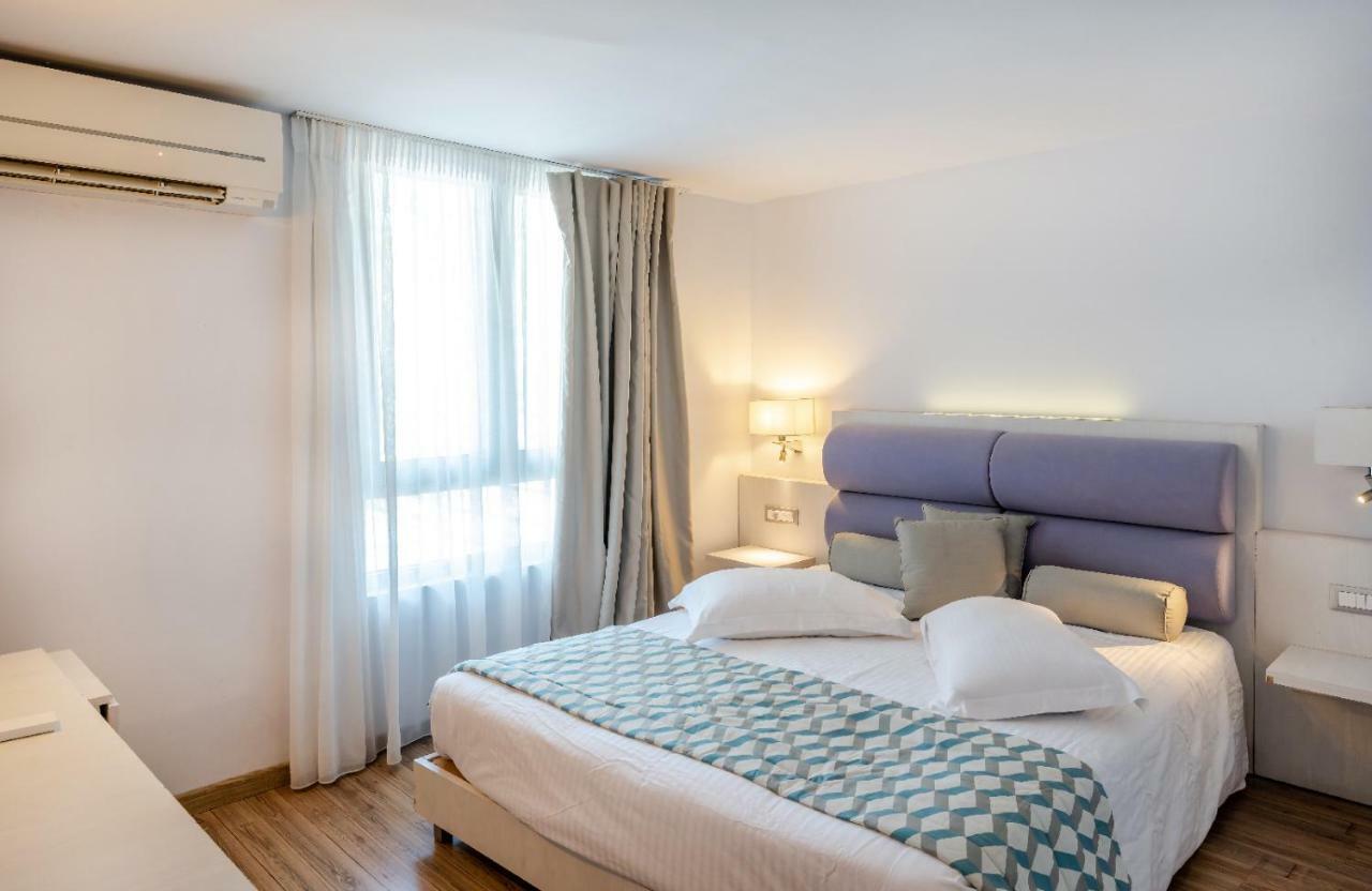 Triton Boutique Hotel Kosz Kültér fotó