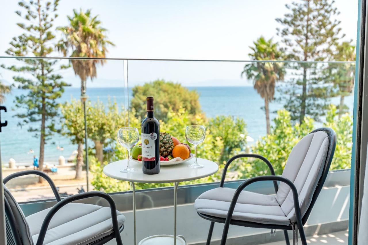 Triton Boutique Hotel Kosz Kültér fotó
