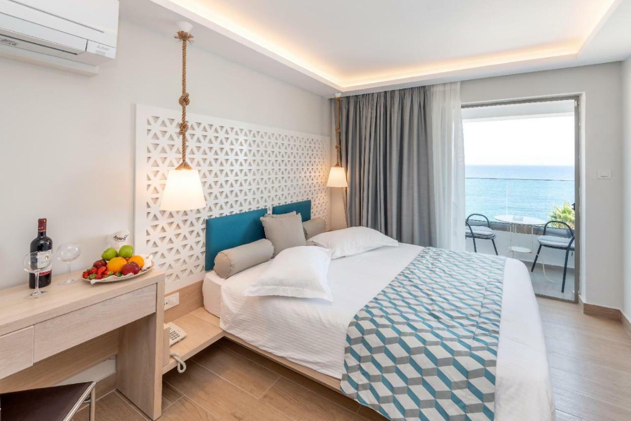 Triton Boutique Hotel Kosz Kültér fotó